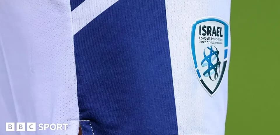 Logo de la Asociación de Fútbol de Israel en camiseta