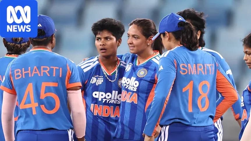 Jugadoras de cricket de India en charla estratégica