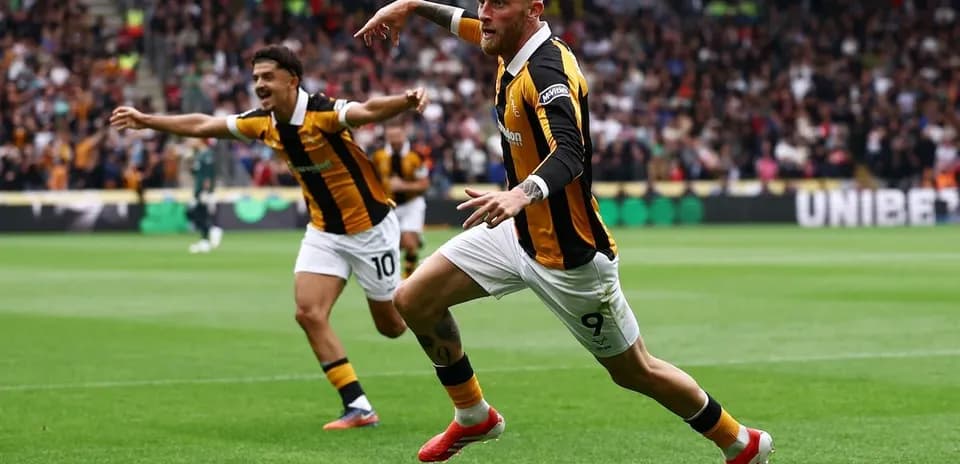 Jugador de Hull City celebrando un gol