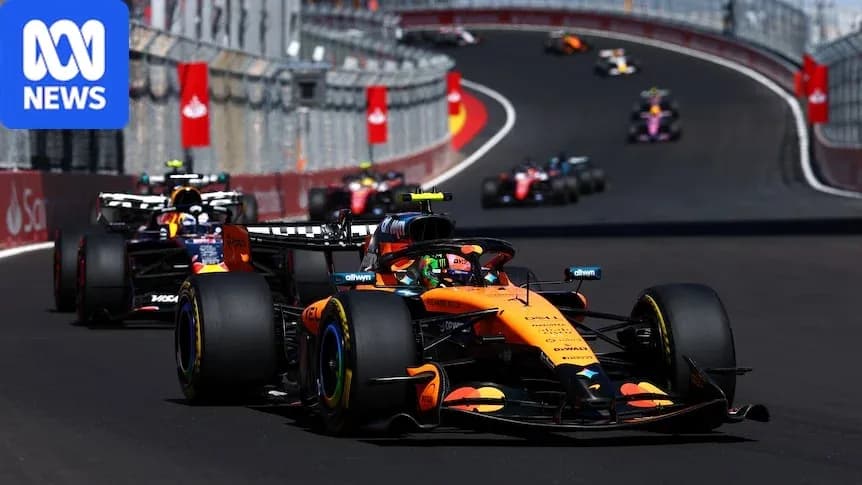 Coche de Fórmula 1 McLaren liderando en circuito
