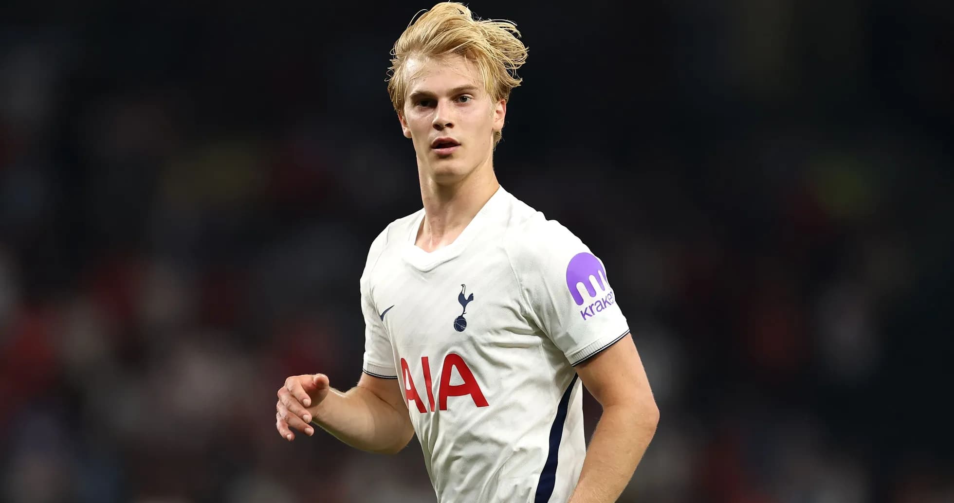 Jugador de Tottenham en acción durante un partido