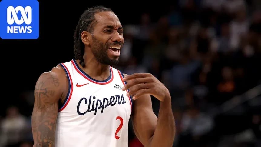 Kawhi Leonard jugando para los Clippers en la cancha