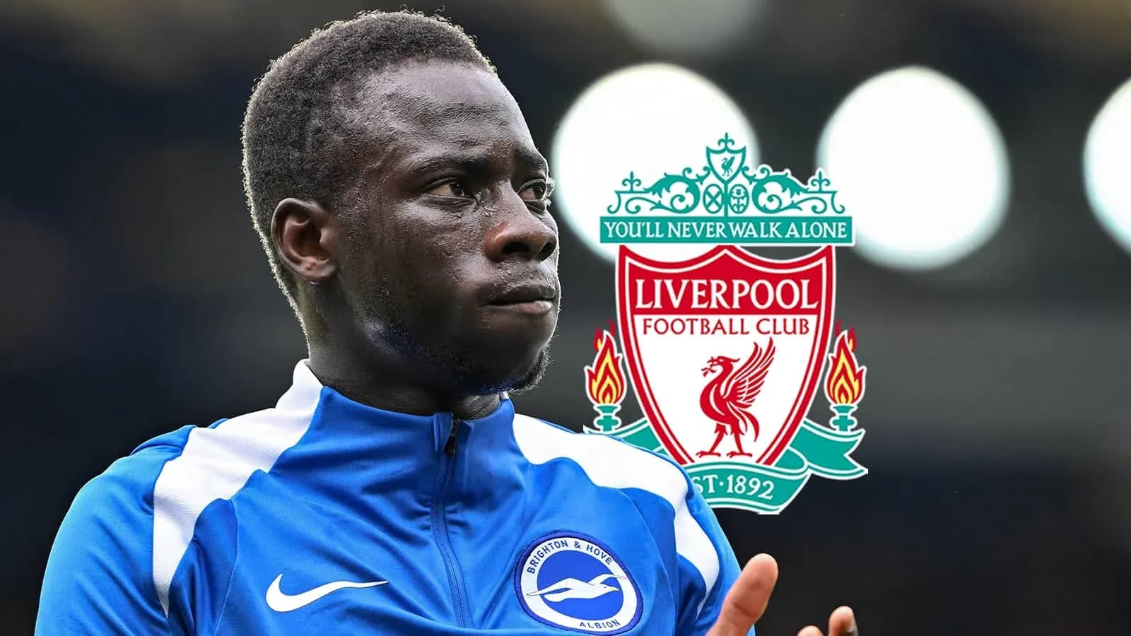 Jugador de Brighton con escudo de Liverpool detrás Jugador de Brighton con escudo de Liverpool detrás