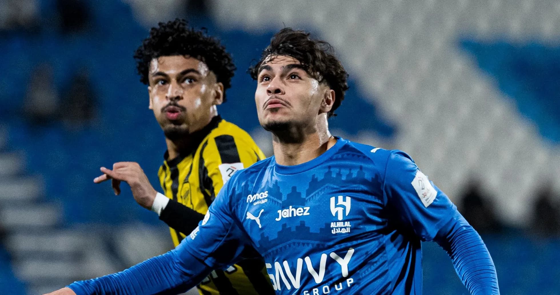 Jugadores de Al Hilal y Al Ittihad durante el partido Jugadores de Al Hilal y Al Ittihad durante el partido
