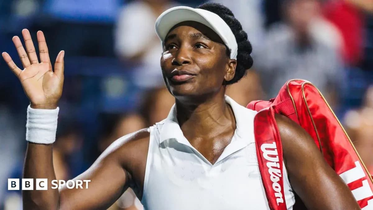 Venus Williams saludando tras un partido de tenis Venus Williams saludando tras un partido de tenis
